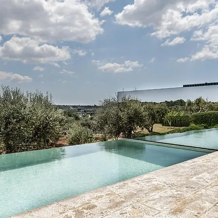 Cocotrullo With Infinity Pool Villa Ostuni